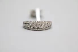 10K White Gold Diamond Unisex Band Ring (Size 9)