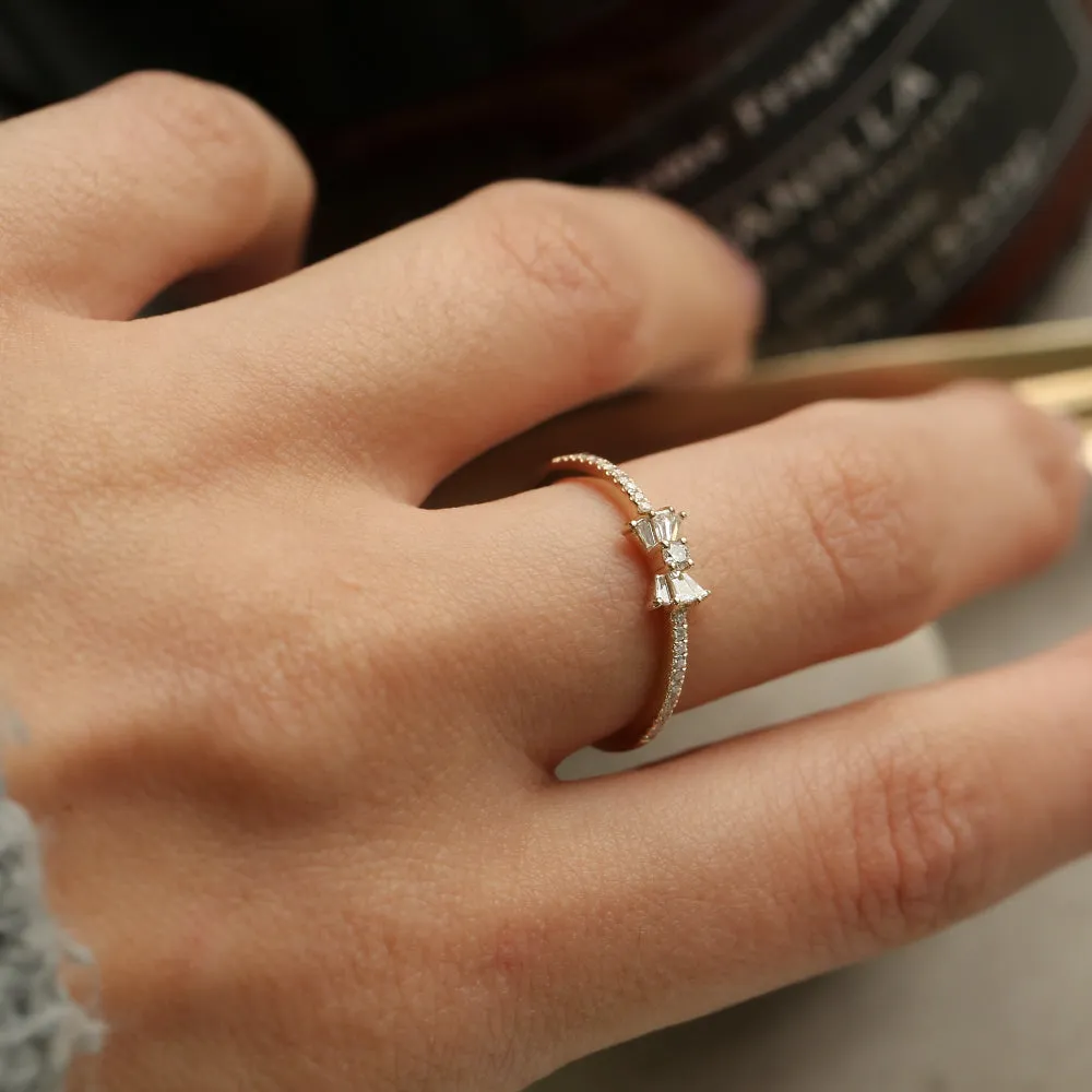 14k Baguette and Round Diamond Bow Ring