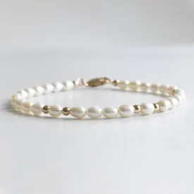 Pearl Dainty Bracelet